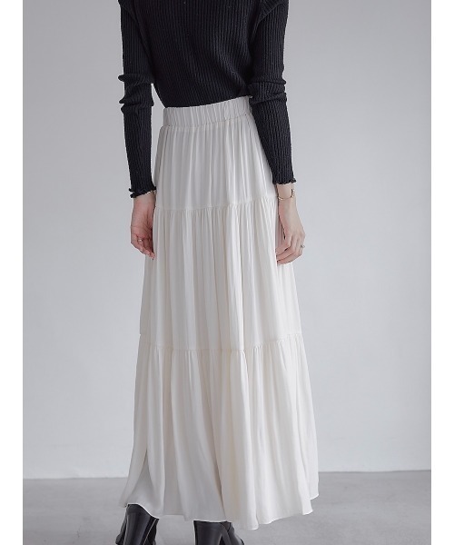 amel（エイメル）の「【RE ARRIVAL】ティアードロングスカート/クリーム（スカート・レディース・クリーム・FREE）」の4枚目の写真