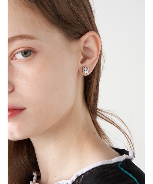 FURFUR（ファーファー）の「リボンピアス（ピアス（両耳用）・レディース・ゴールド/シルバー・FREE）」の13枚目の写真