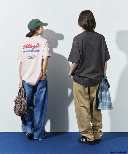 FREAK'S STORE（フリークスストア）の「限定展開 Kellog's/ケロッグ 別注 ビッグシルエット ロゴバックプリント Tシャツ（Tシャツ/カットソー・メンズ・ピンク/アッシュグレー/スミクロ/ホワイト・LARGE/MEDIUM/SMALL）」の9枚目の写真