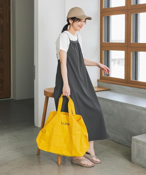 URBAN RESEARCH DOORS（アーバンリサーチドアーズ）の「『仁村紗和さん着用』『UR TECH』サマシェアバックドロストキャミワンピース（ワンピース・レディース・グレー/ブラック・MEDIUM）」の14枚目の写真