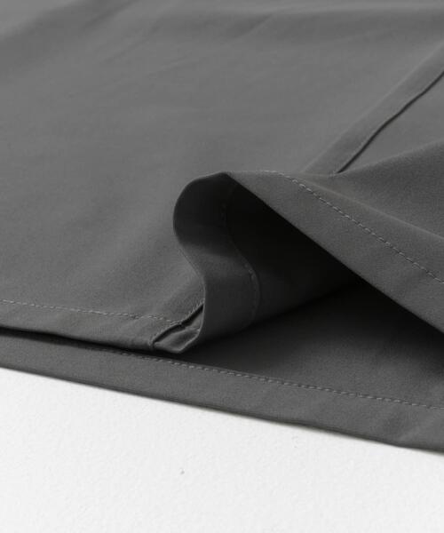 URBAN RESEARCH DOORS（アーバンリサーチドアーズ）の「『仁村紗和さん着用』『UR TECH』サマシェアバックドロストキャミワンピース（ワンピース・レディース・グレー/ブラック・MEDIUM）」の19枚目の写真