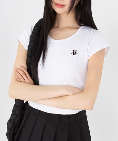 muahmuah(ムーアムーア)の「A'GEM/9 × .kom 『muah muah/ムーアムーア』 ステッチラインクロップ TEEシャツ(Tシャツ/カットソー・レディース・ホワイト/ピンク/グレー/ブラック・FREE)」の1枚目の写真