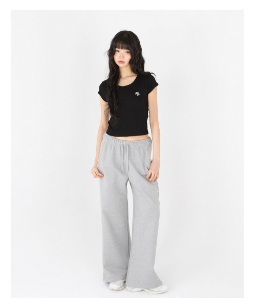 muahmuah(ムーアムーア)の「A'GEM/9 × .kom 『muah muah/ムーアムーア』 ステッチラインクロップ TEEシャツ(Tシャツ/カットソー・レディース・ホワイト/ピンク/グレー/ブラック・FREE)」の9枚目の写真
