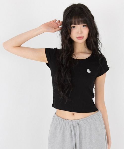 muahmuah(ムーアムーア)の「A'GEM/9 × .kom 『muah muah/ムーアムーア』 ステッチラインクロップ TEEシャツ(Tシャツ/カットソー・レディース・ホワイト/ピンク/グレー/ブラック・FREE)」の17枚目の写真