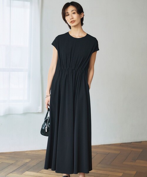 AJE.  ミディ丈タックワンピース ラッフル付き【関税なし】 50%off]リネンタックショルダーワンピース/0124204095