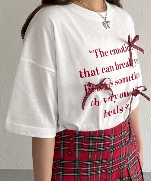 kutir（クティール）の「アソートリボンロゴTシャツ（Tシャツ/カットソー・レディース・レッド/レッド系その他/サックスブルー系/ブラック系その他/ネイビー系・FREE）」の5枚目の写真