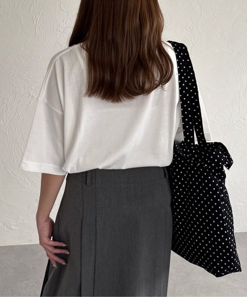 kutir（クティール）の「アソートリボンロゴTシャツ（Tシャツ/カットソー・レディース・レッド/レッド系その他/サックスブルー系/ブラック系その他/ネイビー系・FREE）」の22枚目の写真