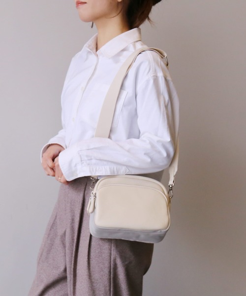 Mia Borsa（ミアボルサ）の「[Mia Borsa]ナイロンショルダーバッグ レディース 軽量（ショルダーバッグ・レディース・レッド/グリーン/シルバー/アイボリー/グレイッシュベージュ/ブラック・FREE）」の2枚目の写真