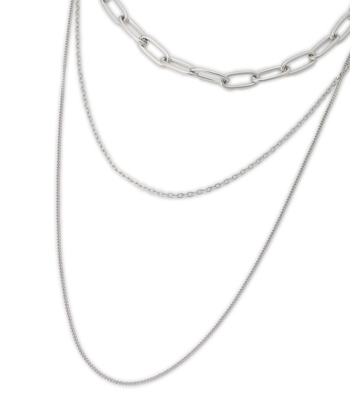 A/C DESIGN BY ALPHA CUBIC（エーシーデザインバイアルファキュービック）の「3連ネックレス（ネックレス・レディース・シルバー・フリー）」の7枚目の写真