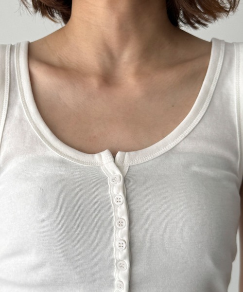 CANAL JEAN（キャナルジーン）の「El mar　ヘンリータンクトップ（タンクトップ・レディース・アイボリー/グレー/チャコールグレー・ONE SIZE）」の16枚目の写真