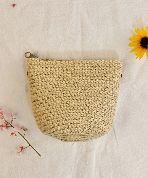 folka（フォルカ）の「5E29 軽量 ミニカゴショルダー かごバッグ 肩掛け ファスナー付（かごバッグ・レディース・ベージュ/ブラウン・ONESIZE）」の8枚目の写真