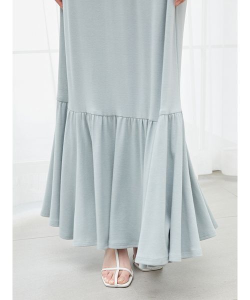 SNIDEL(スナイデル)の「【WEB限定カラーあり】ドレープネックカットワンピース(ワンピース・レディース・ブラック/ライトベージュ/ミント/ライトピンク・F)」の20枚目の写真