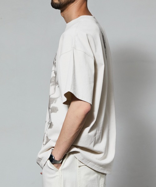 国内で当店のみ VOID チェーン ビリーアイリッシュ愛用ブランド セール】【EXCLUSIVE】BILLIE EILISH Blohsh LOGO S/S Tee
