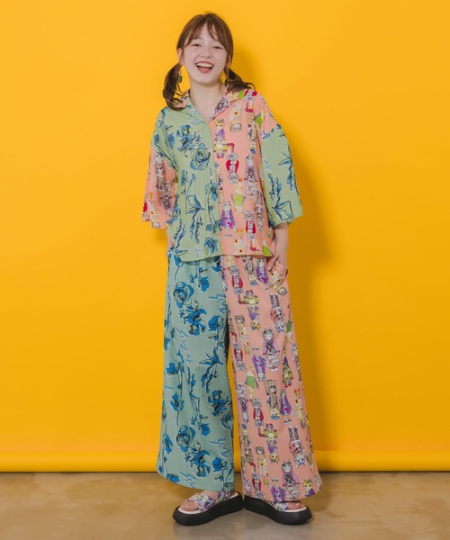 ScoLar（スカラー）の「152641：花×おしゃれネコ バイカラー切替パンツ