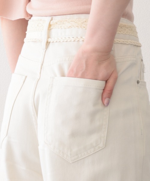 Lace Ladies(レースレディース)の「ハイウエスト クラッシュ ベルト付き ストレート デニムパンツ(デニムパンツ・レディース・ブルー/アイボリー・S/M/L/XL)」の18枚目の写真