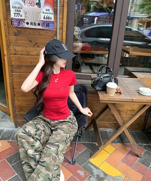 Ressaca(レサーカ)の「ラインストーンロゴTシャツ(Tシャツ/カットソー・レディース・ホワイト/レッド/イエロー・M)」の10枚目の写真
