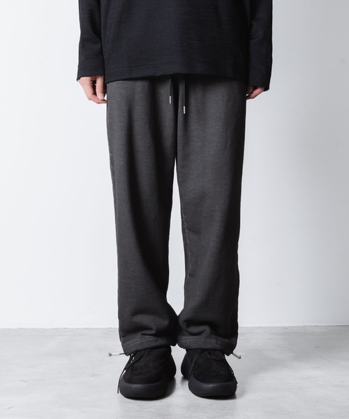 VEIN (ヴェイン)の「ジャンベルカテリー コールドダイド スウェットパンツ / JUMBERCA TERRY COLD DYED SWEAT PANTS(スウェットパンツ・メンズ・グレー・1)」の2枚目の写真
