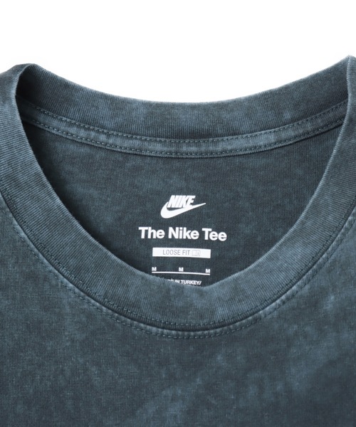 NIKE（ナイキ）の「NIKE AS U NSW TEE M90 OC PCKT VNTG / ナイキ NSW MAX 90 S/S Tシャツ【SP】（Tシャツ/カットソー・メンズ・ダークグリーン・S/M/L）」の3枚目の写真