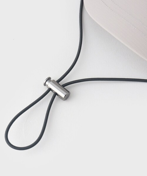 OPAQUE.CLIP(オペークドットクリップ)の「シェード付きキャップ(キャップ・レディース・チャコールグレー/ブラック/ナチュラル・00)」の5枚目の写真