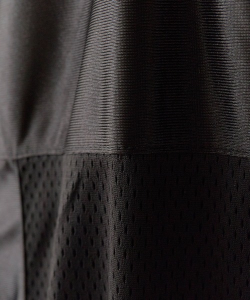 ROOPTOKYO(ループトウキョウ)の「Basketball uniform style mesh top / バスケユニフォーム風 メッシュトップス(Tシャツ/カットソー・メンズ・ブラック/ホワイト・M/L)」の11枚目の写真