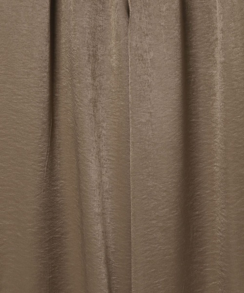 LEPSIM（レプシィム）の「サテンストレートパンツ　525968（その他パンツ・レディース・アイボリー/チャコールグレー/ブラウン・FREE）」の11枚目の写真