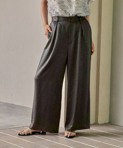 LEPSIM（レプシィム）の「サテンストレートパンツ　525968（その他パンツ・レディース・アイボリー/チャコールグレー/ブラウン・FREE）」の13枚目の写真