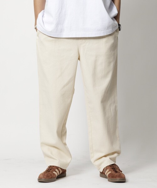 FREAK'S STORE(フリークスストア)の「イージーウェア デニム イージーパンツ/DENIM EASY PANTS(デニムパンツ・メンズ・ネイビー/ブラック/ブルー/オフホワイト・MEDIUM/SMALL/LARGE)」の2枚目の写真