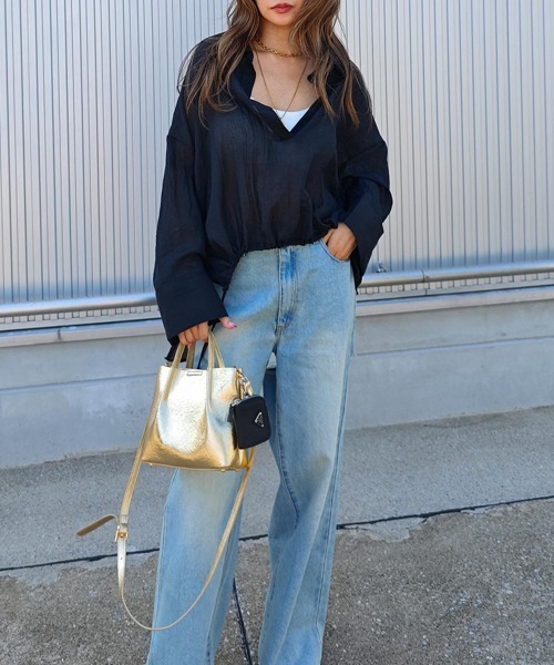 esutoreja（エストレジャ）の「スキッパーシフォンシャツ（シャツ/ブラウス・レディース・グレイッシュベージュ/ブラック/ホワイト・FREE）」の4枚目の写真