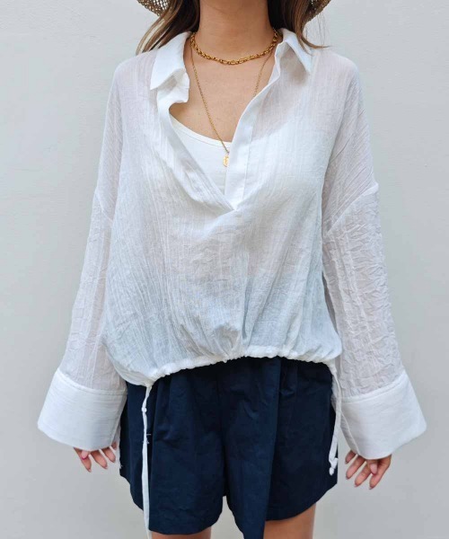 esutoreja（エストレジャ）の「スキッパーシフォンシャツ（シャツ/ブラウス・レディース・グレイッシュベージュ/ブラック/ホワイト・FREE）」の14枚目の写真