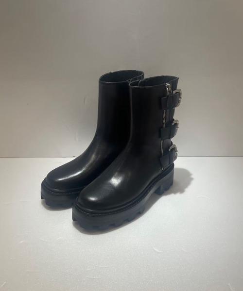 Jeffrey Campbell(ジェフリーキャンベル)の「ベルトデザインブーツ(ブーツ・レディース・ブラック・35/36/37/38/39)」の2枚目の写真