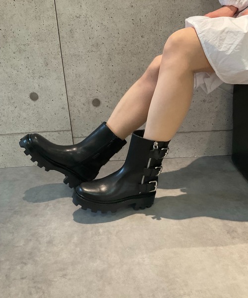 Jeffrey Campbell(ジェフリーキャンベル)の「ベルトデザインブーツ(ブーツ・レディース・ブラック・35/36/37/38/39)」の6枚目の写真
