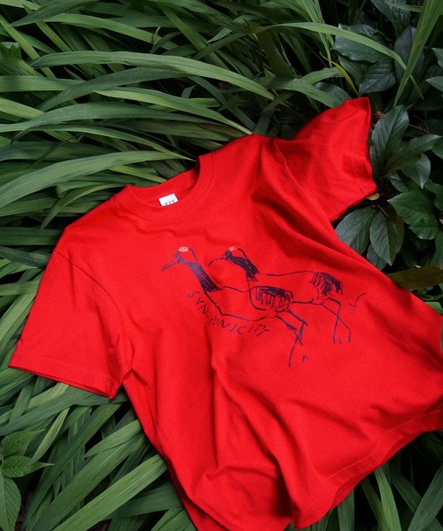 THINGS THAT MATTER(シングス ザット マター)の「LEE IZUMIDA × T-SHIRT / リーイズミダTシャツ(Tシャツ/カットソー・レディース・レッド/オートミール・FREE)」の12枚目の写真