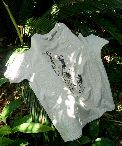 THINGS THAT MATTER(シングス ザット マター)の「LEE IZUMIDA × T-SHIRT / リーイズミダTシャツ(Tシャツ/カットソー・レディース・レッド/オートミール・FREE)」の17枚目の写真