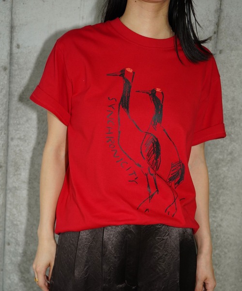 THINGS THAT MATTER(シングス ザット マター)の「LEE IZUMIDA × T-SHIRT / リーイズミダTシャツ(Tシャツ/カットソー・レディース・レッド/オートミール・FREE)」の21枚目の写真