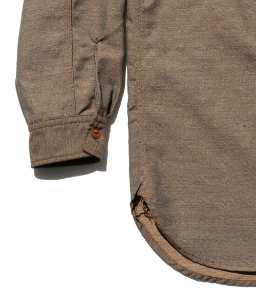 BEAMS PLUS(ビームスプラス)の「ツイル シャンブレー ワークシャツ(シャツ/ブラウス・メンズ・カーキ/グリーン/ブルー・S/M/L/XL)」の10枚目の写真