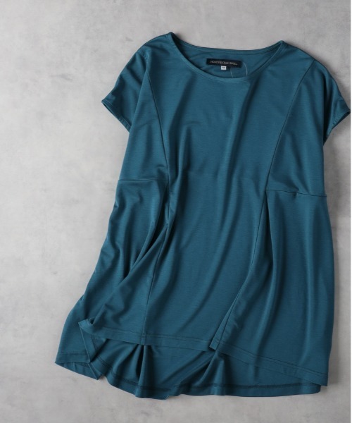 Right-on（ライトオン）の「HONEYSUCKLE ROSE(ハニーサックルローズ)【レディース】接触冷感タックフレアTシャツ（その他トップス・レディース・ライトベージュ/ブラック/ブルー・L/M）」の3枚目の写真