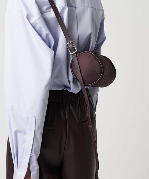 AEWEN MATOPH(イウエン マトフ)の「<AEWEN MATOPH>V&H 3WAYミニバッグ(ショルダーバッグ・レディース・ブラック/ワインレッド・FREE)」の9枚目の写真