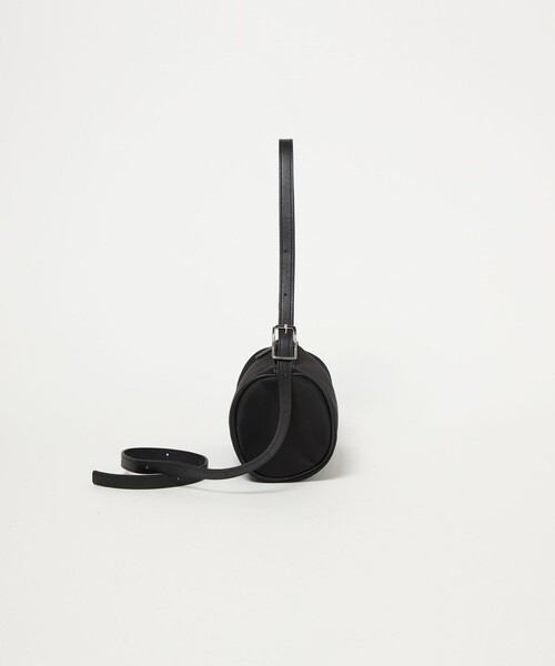 AEWEN MATOPH(イウエン マトフ)の「<AEWEN MATOPH>V&H 3WAYミニバッグ(ショルダーバッグ・レディース・ブラック/ワインレッド・FREE)」の16枚目の写真