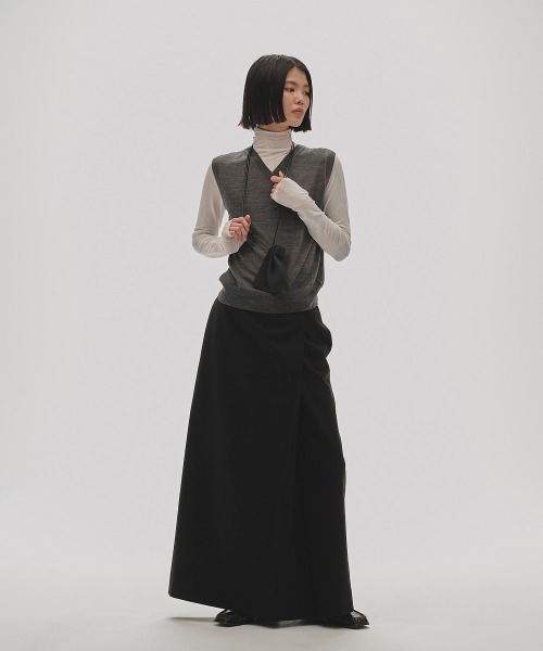 TODAYFUL（トゥデイフル）の「Seamless Knit Vest（ベスト・レディース・ブラック/チャコールグレー/ブラウン・FREE）」の4枚目の写真