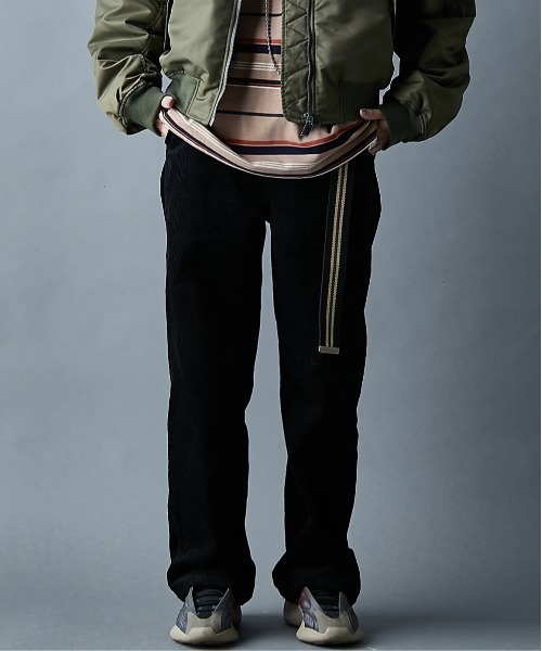 GEVS.（ジェイヴィス）の「綿100％コーデュロイパンツ＜大きいサイズ有＞GEVS.（その他パンツ・レディース・ブラック/キャメル・M/L/LL/3L/4L/5L）」の4枚目の写真