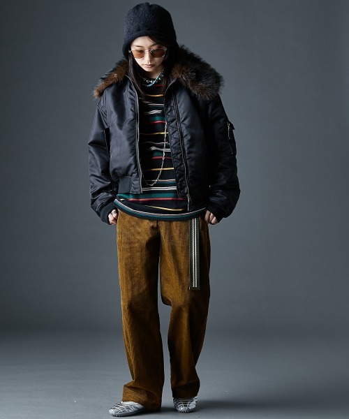 GEVS.（ジェイヴィス）の「綿100％コーデュロイパンツ＜大きいサイズ有＞GEVS.（その他パンツ・レディース・ブラック/キャメル・M/L/LL/3L/4L/5L）」の17枚目の写真