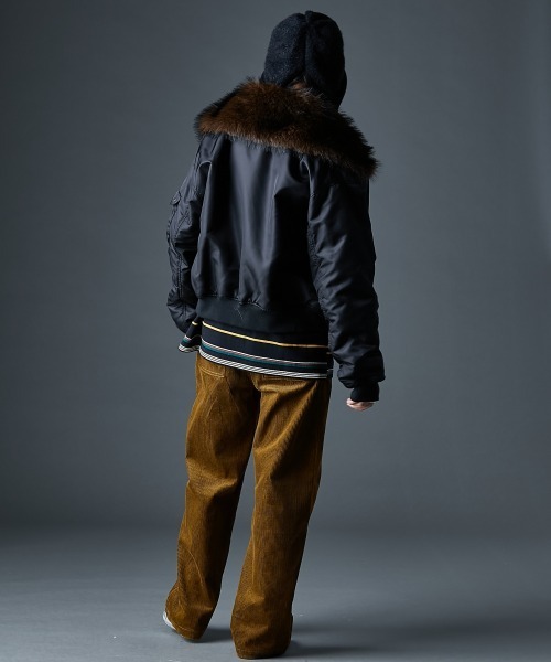 GEVS.（ジェイヴィス）の「綿100％コーデュロイパンツ＜大きいサイズ有＞GEVS.（その他パンツ・レディース・ブラック/キャメル・M/L/LL/3L/4L/5L）」の19枚目の写真