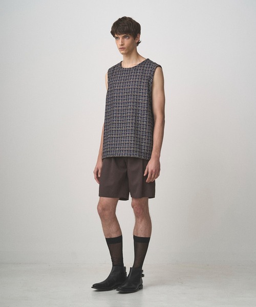 Juha(ユハ)の「SUMMER TWEED P/O VEST(ベスト・メンズ・ブラック/ネイビー・3/4)」の8枚目の写真
