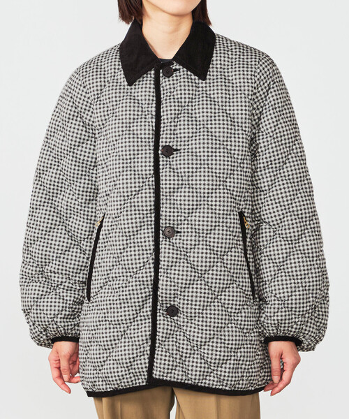 GYMPHLEX（ジムフレックス）の「Gymphlex | キルトダウンパフスリーブミドルコート WOMEN（その他アウター・レディース・ブラック系その他・12）」の11枚目の写真