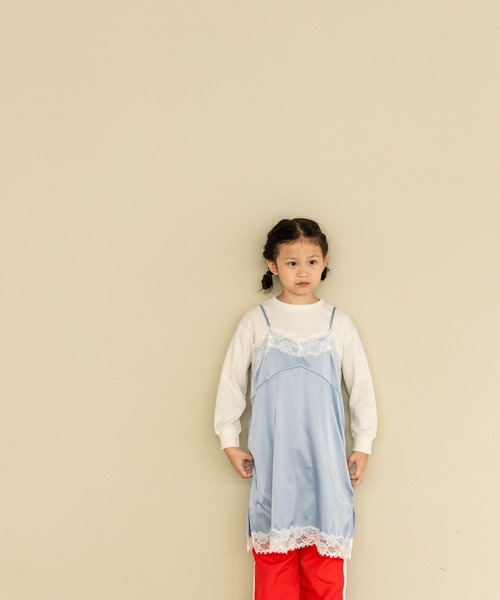 LOWRYS FARM（ローリーズファーム）の「サテンレースミニワンピース　590905（ワンピース・キッズ・ピンク/ブルー・120cm/130cm/140cm/150cm/110cm）」の2枚目の写真