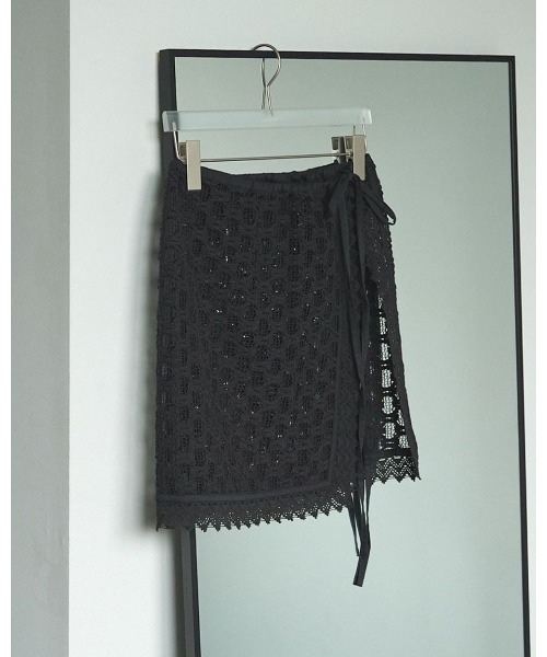 anuke（アンヌーク）の「Lace Wrap Skirt（スカート・レディース・ホワイト/ブラック・FREE）」の18枚目の写真
