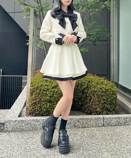 abc une face(アーベーセーアンフェイス)の「リボン付きバイカラーセットアップ(セットアップ・レディース・ブラック/ブラック系その他/ホワイト/ホワイト系その他・FREE)」の10枚目の写真