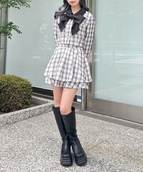 abc une face(アーベーセーアンフェイス)の「リボン付きバイカラーセットアップ(セットアップ・レディース・ブラック/ブラック系その他/ホワイト/ホワイト系その他・FREE)」の16枚目の写真