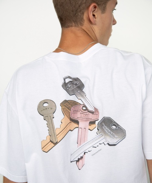 thisisneverthat(ディスイズネバーザット)の「Key Bundle Tee(Tシャツ/カットソー・メンズ・ホワイト/バイオレット・L/M/S/XL)」の7枚目の写真