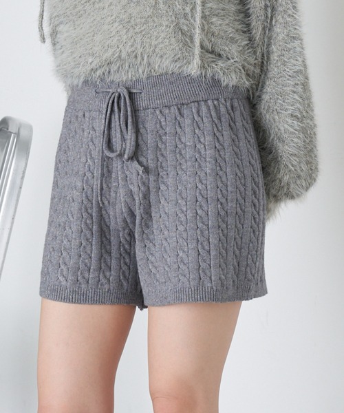 RAY CASSIN（レイカズン）の「ケーブルニットショートパンツ（その他パンツ・レディース・ブラウン/ブラック/グレー・FREE）」の16枚目の写真